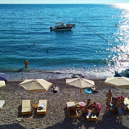 Apartments Zezelj Sveti Stefan Bagian luar foto